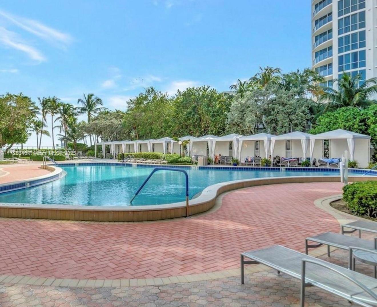 Property Photo:  3001 S Ocean Dr 1039  FL 33019 