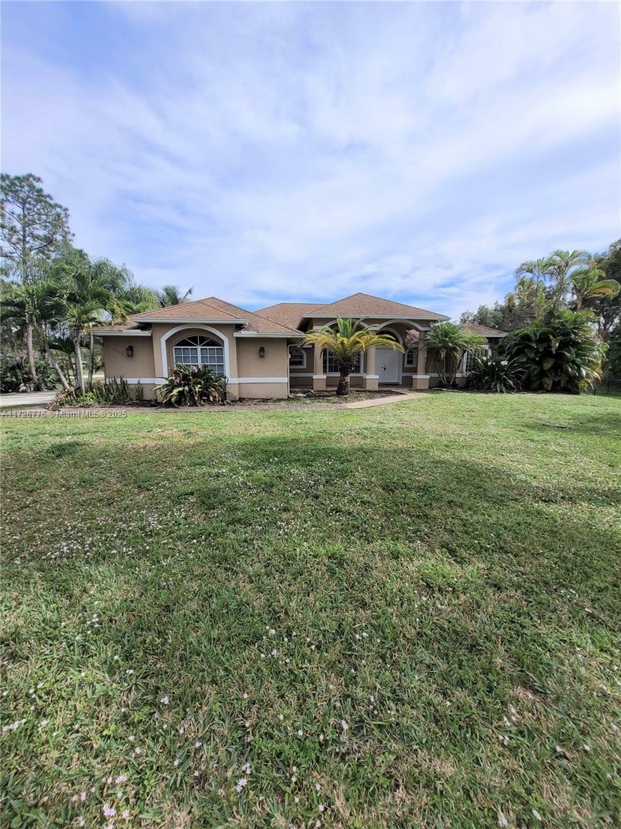 Property Photo:  7534 Coconut Blvd  FL 33412 