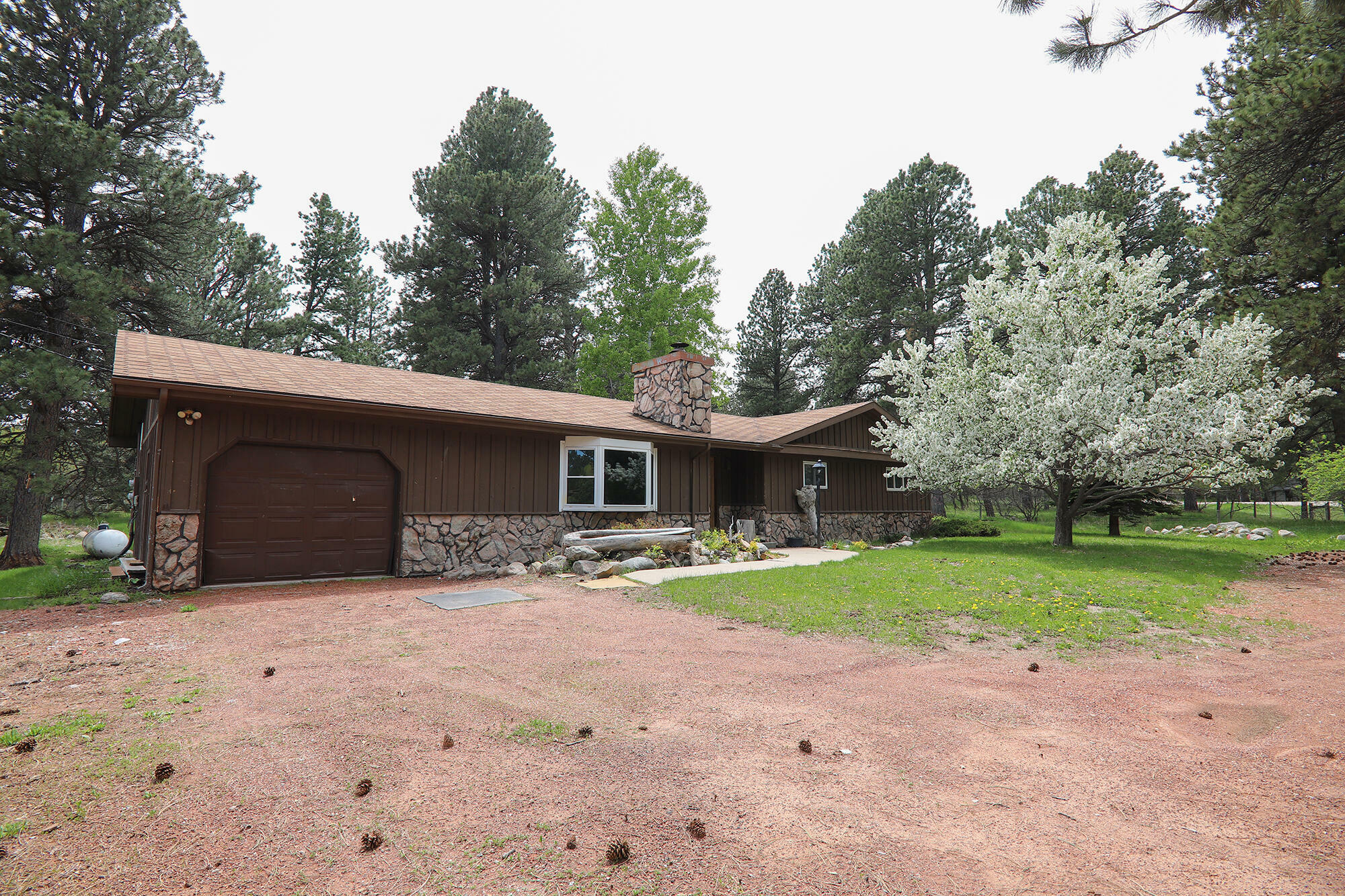 Property Photo: 130 N Piney Road WY 82842