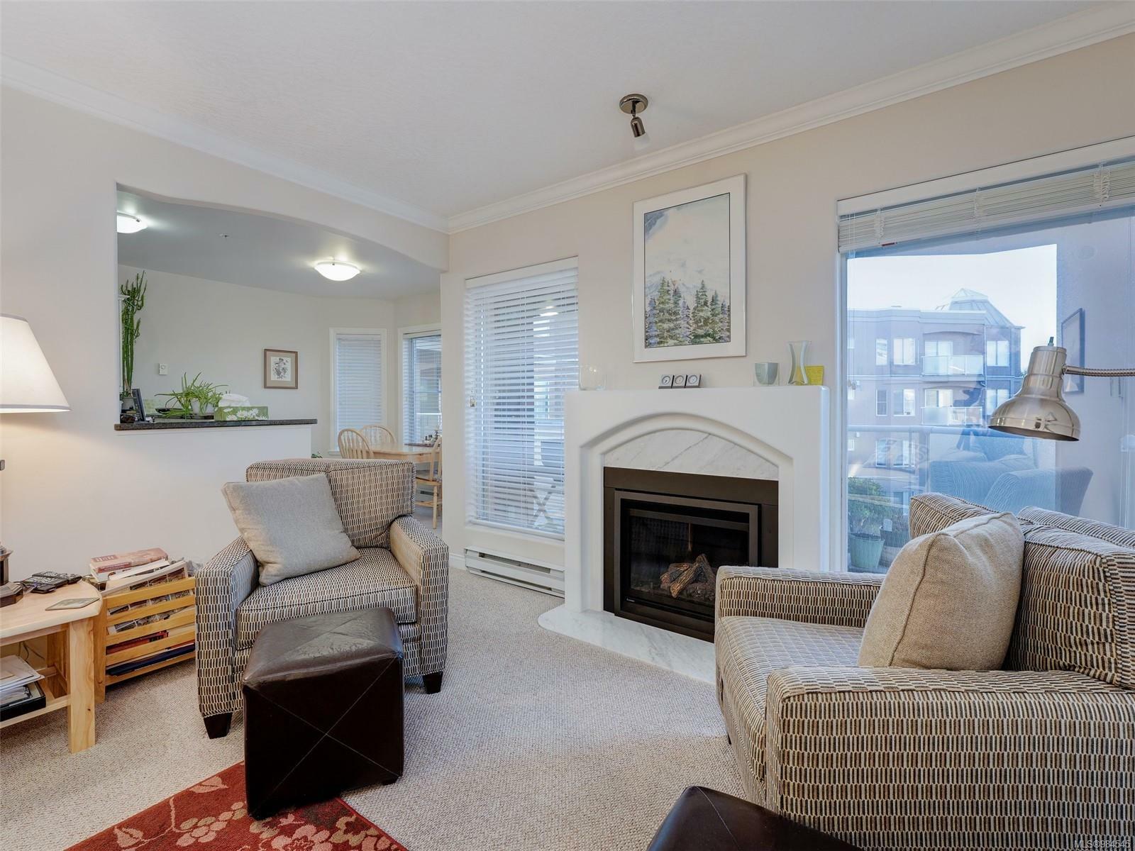 Property Photo:  405 Quebec St 302  BC V8V 4Z2 