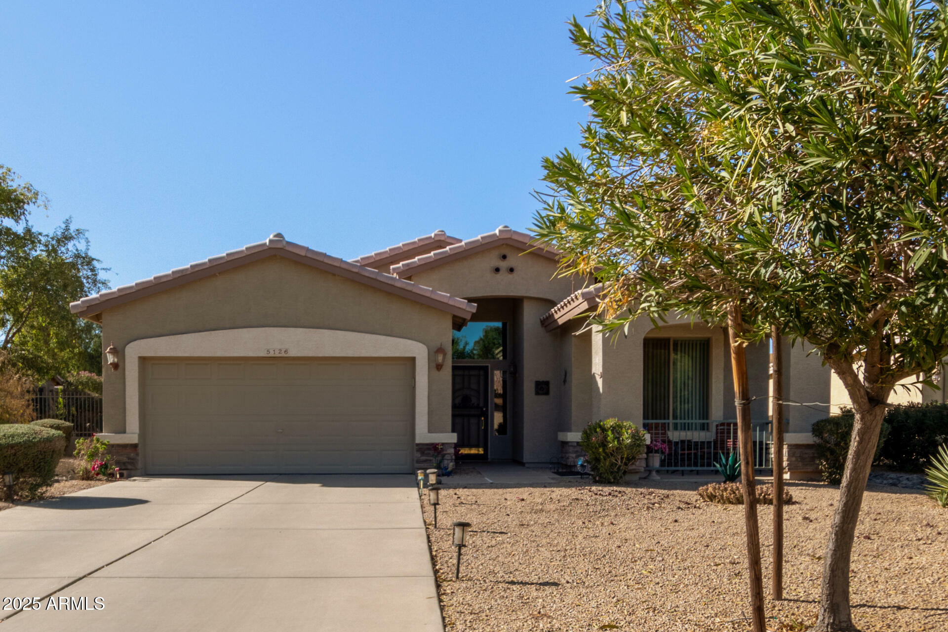 5126 S Sugarberry Court  Gilbert AZ 85298 photo
