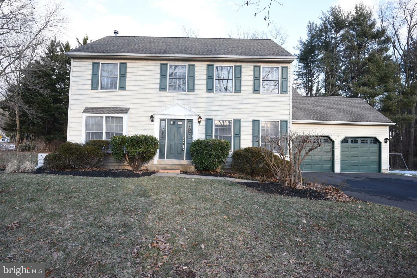 Property Photo:  253 Fox Chase Lane  PA 18901 