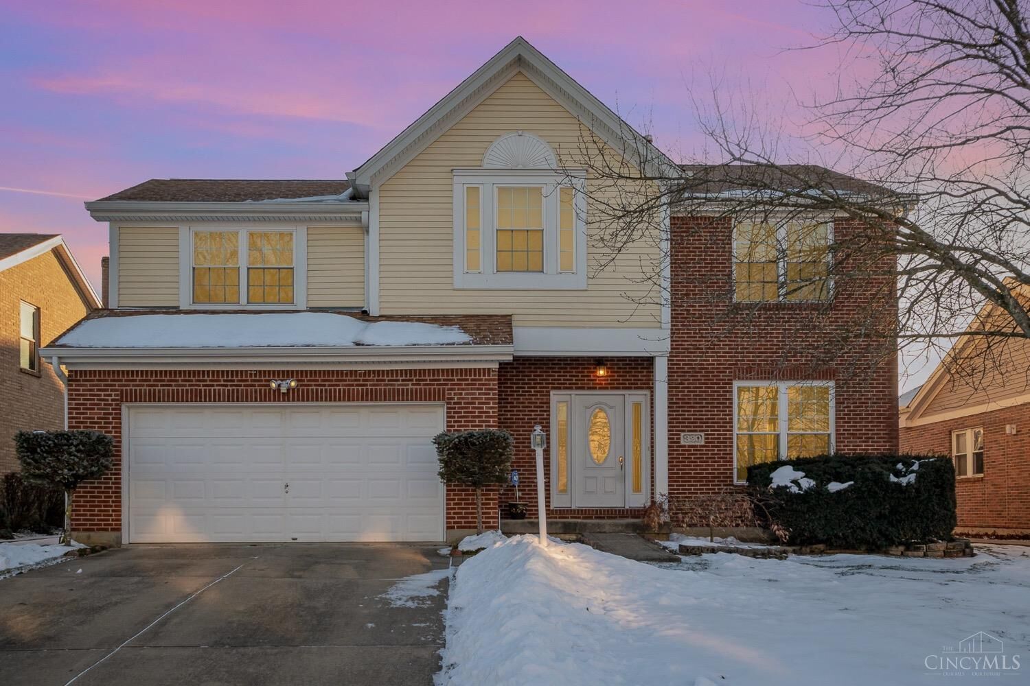 Property Photo: 320 Parktrail Lane OH 45238