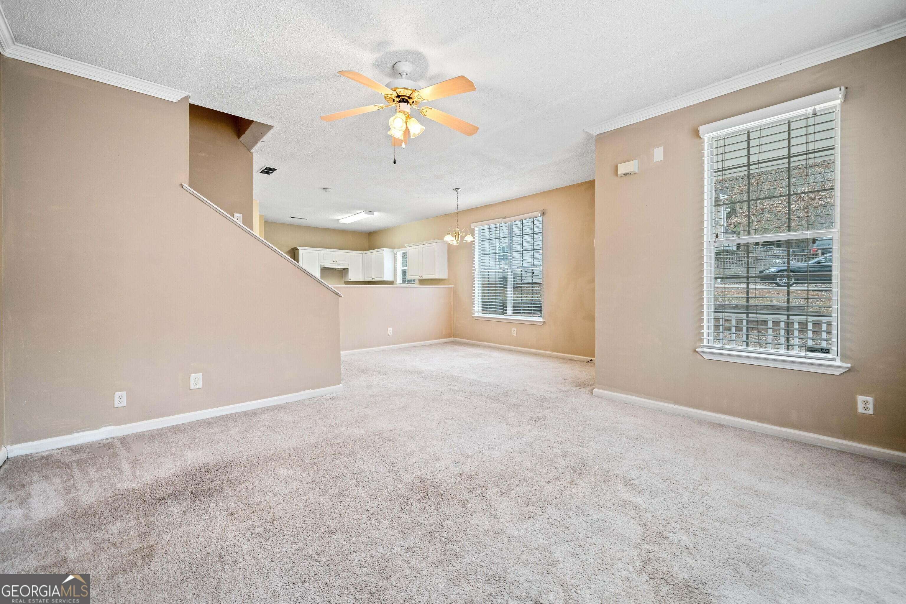 Property Photo: 6691 Sunset Hills Boulevard GA 30273