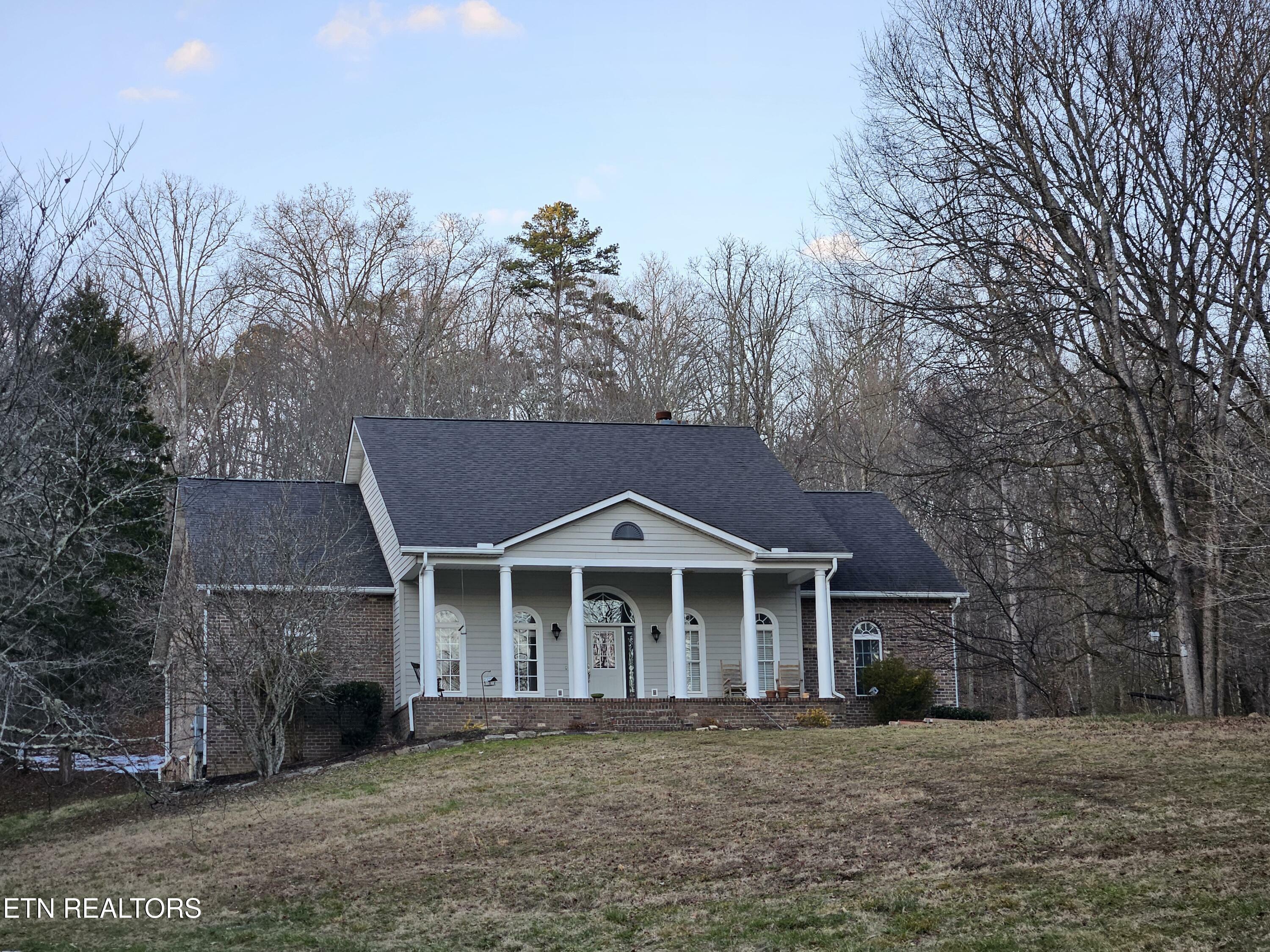 833 Bullrun Valley Drive  Heiskell TN 37754 photo