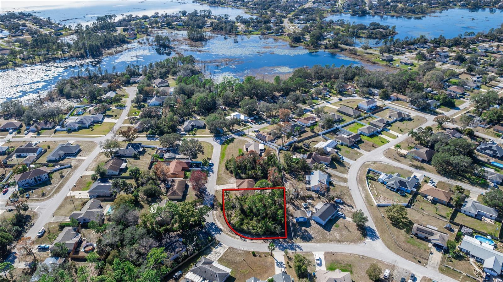 Property Photo: 2768 Fayson Circle FL 32738