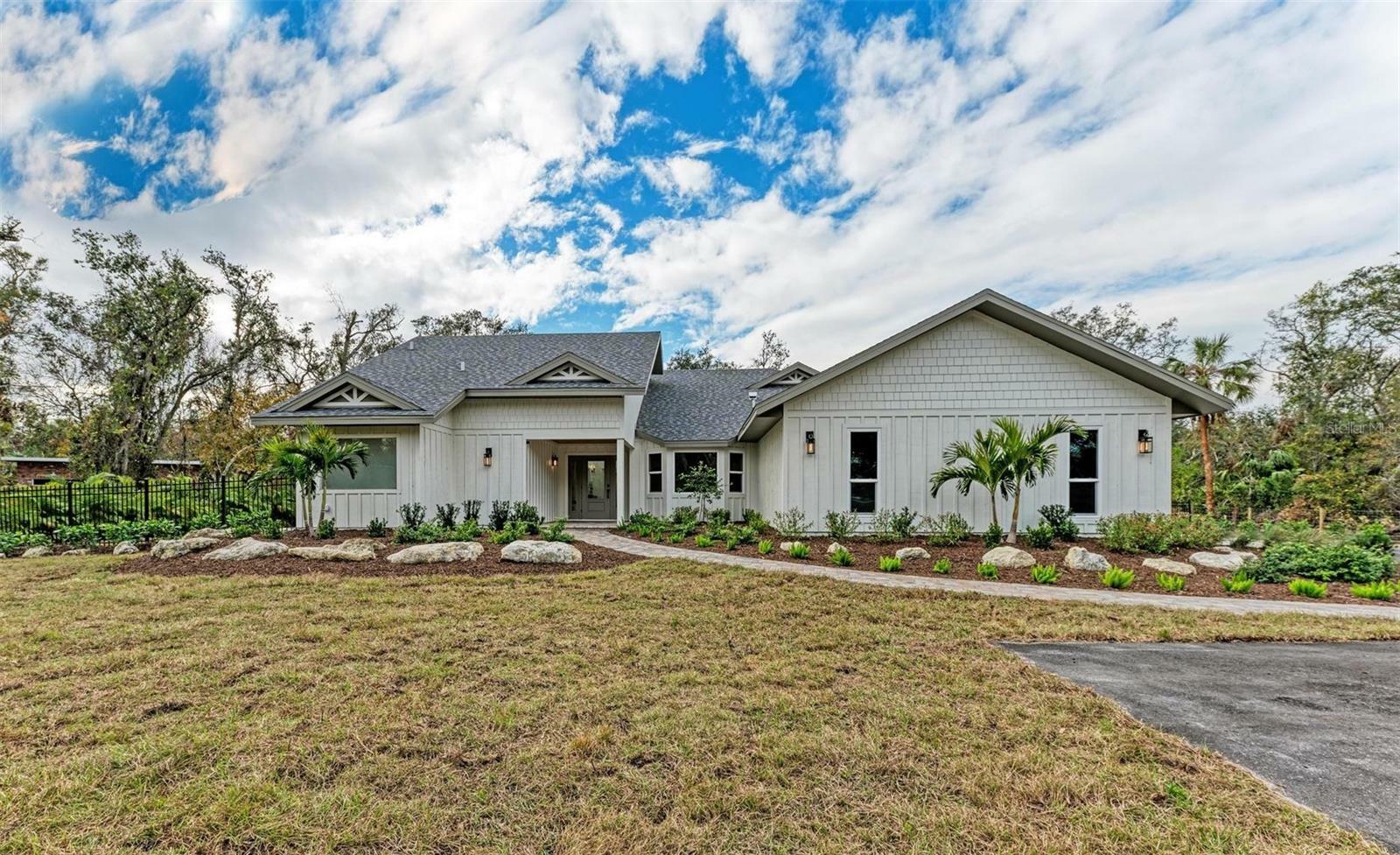 Property Photo:  3514 62nd Street E  FL 34208 