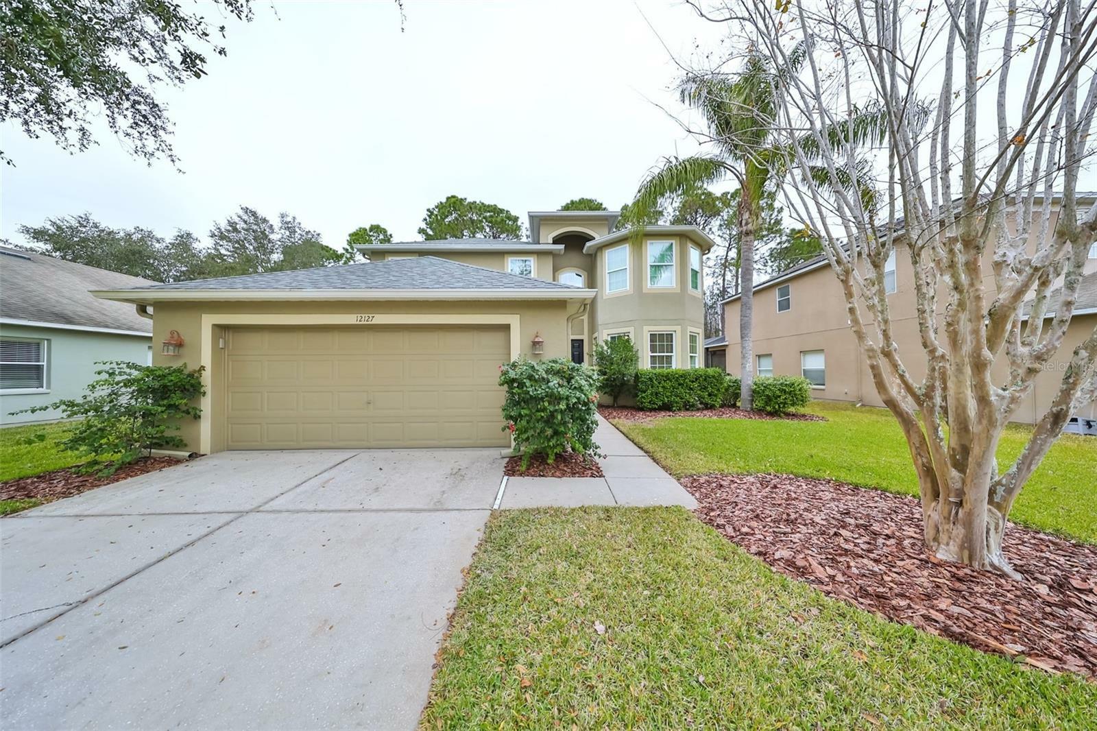 Property Photo:  12127 Luftburrow Lane  FL 34669 