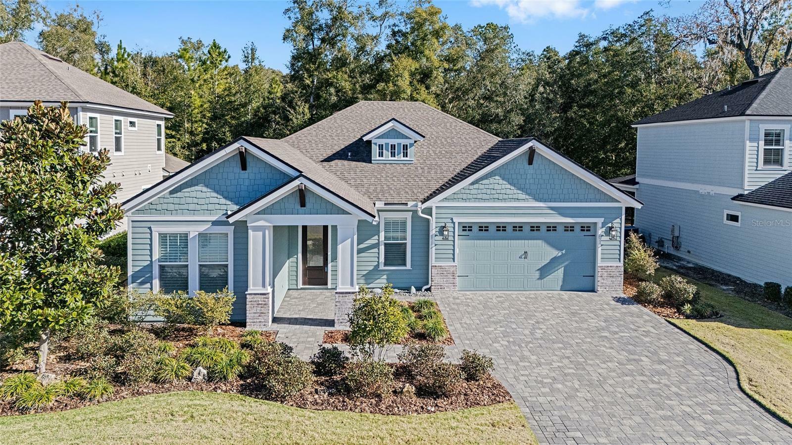 Property Photo: 3701 SW 109th Way FL 32608