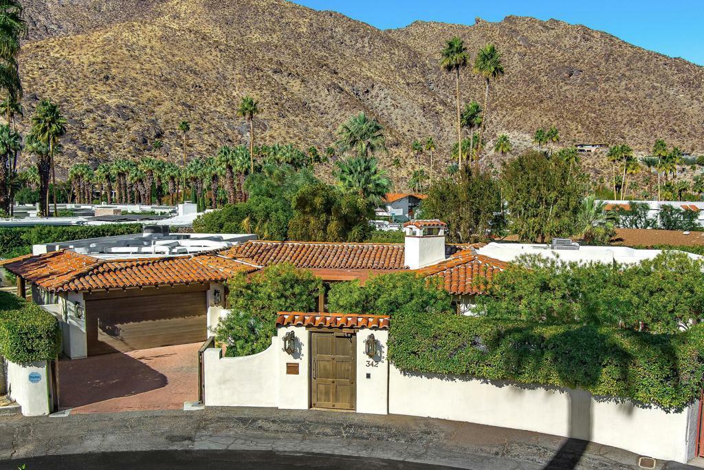 Property Photo:  342 W Pablo Drive  CA 92262 