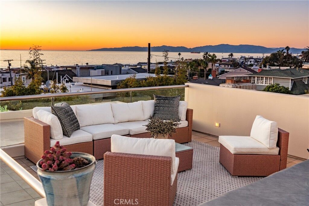 Property Photo: 2242 Circle Drive CA 90254