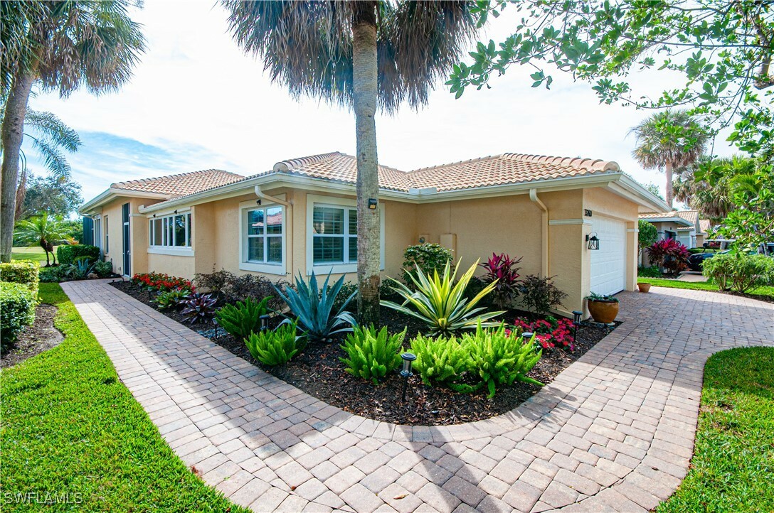 Property Photo:  13260 Southampton Drive  FL 34135 