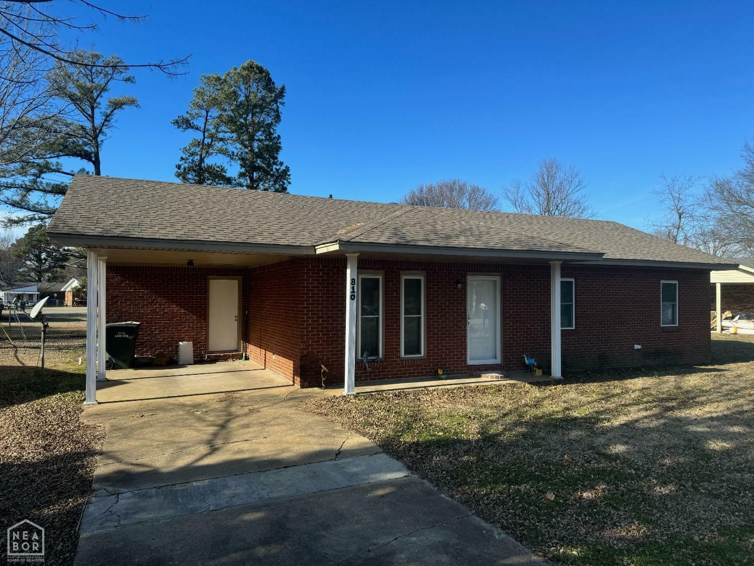 Property Photo:  810 Grimes Street  AR 72437 