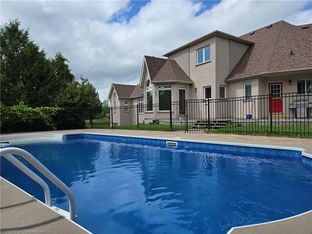 Property Photo: 7 Deer Run Crescent ON L7J 2L7