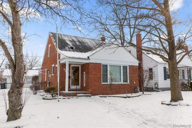 Property Photo:  3105 Lincoln Street  MI 48124 