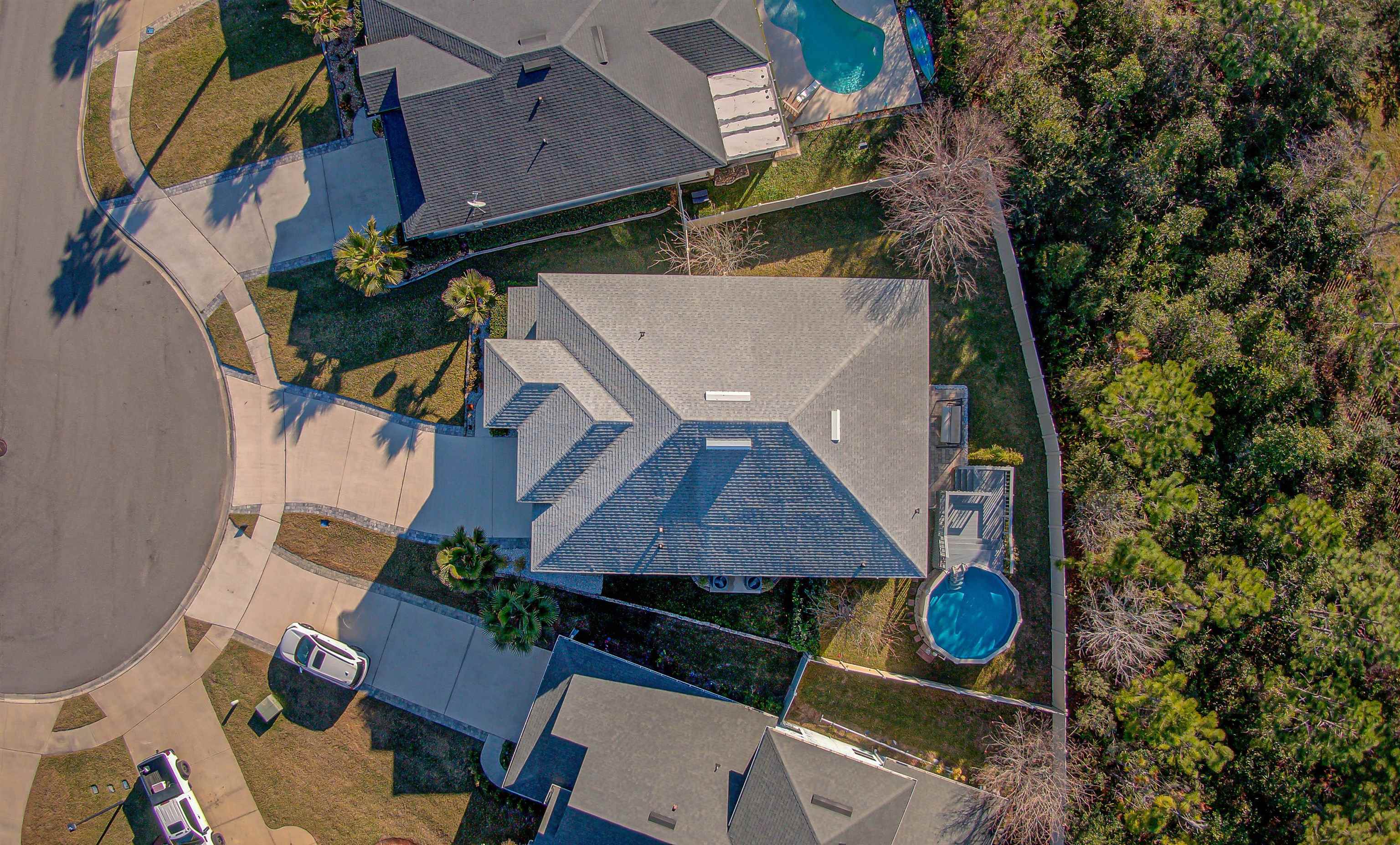 Property Photo:  135 Grey Hawk Dr  FL 32092 