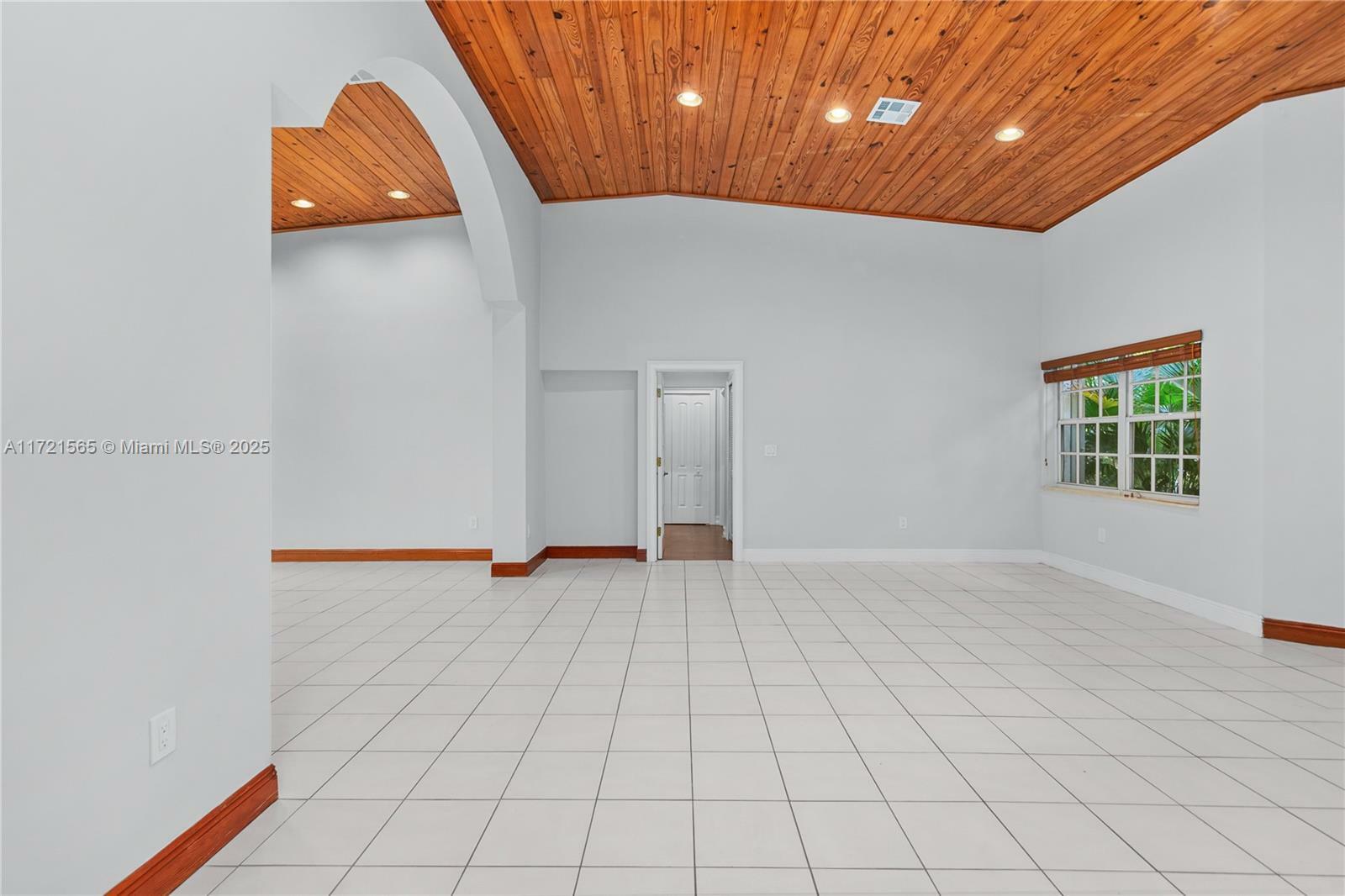 Property Photo:  665 Hampton Ln  FL 33149 