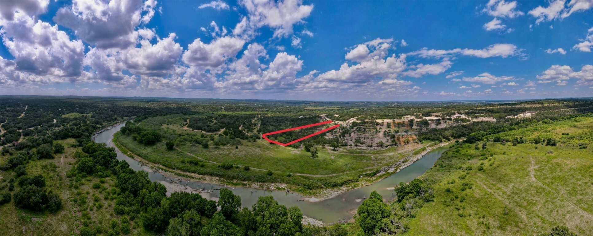 1978 Paradise Parkway  Canyon Lake TX 78133 photo