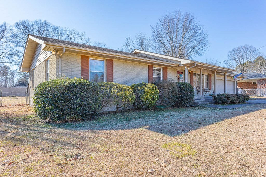 Property Photo:  1733 Pleasant Grove Drive NE  GA 30721 