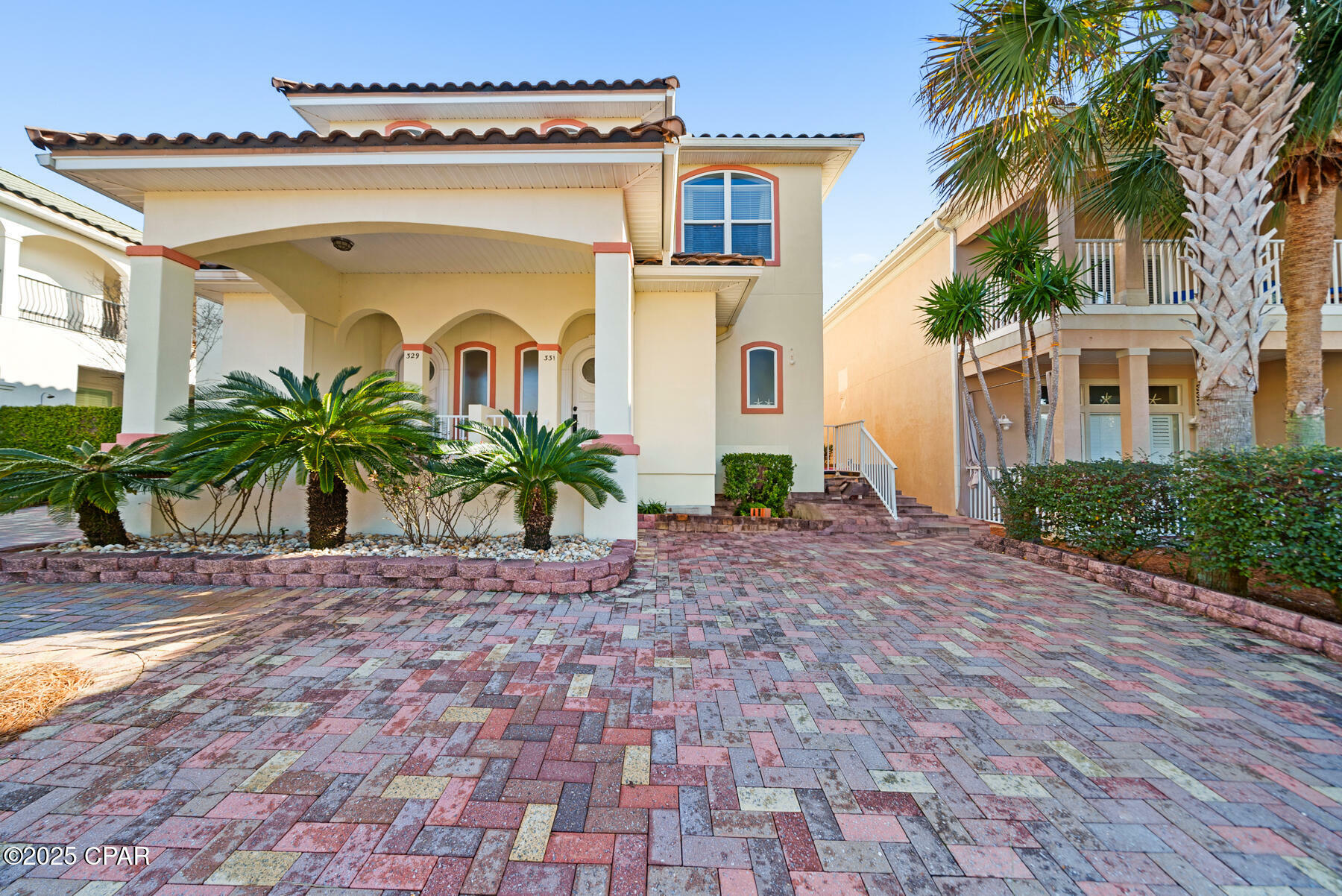 Property Photo:  331 La Valencia Circle  FL 32413 