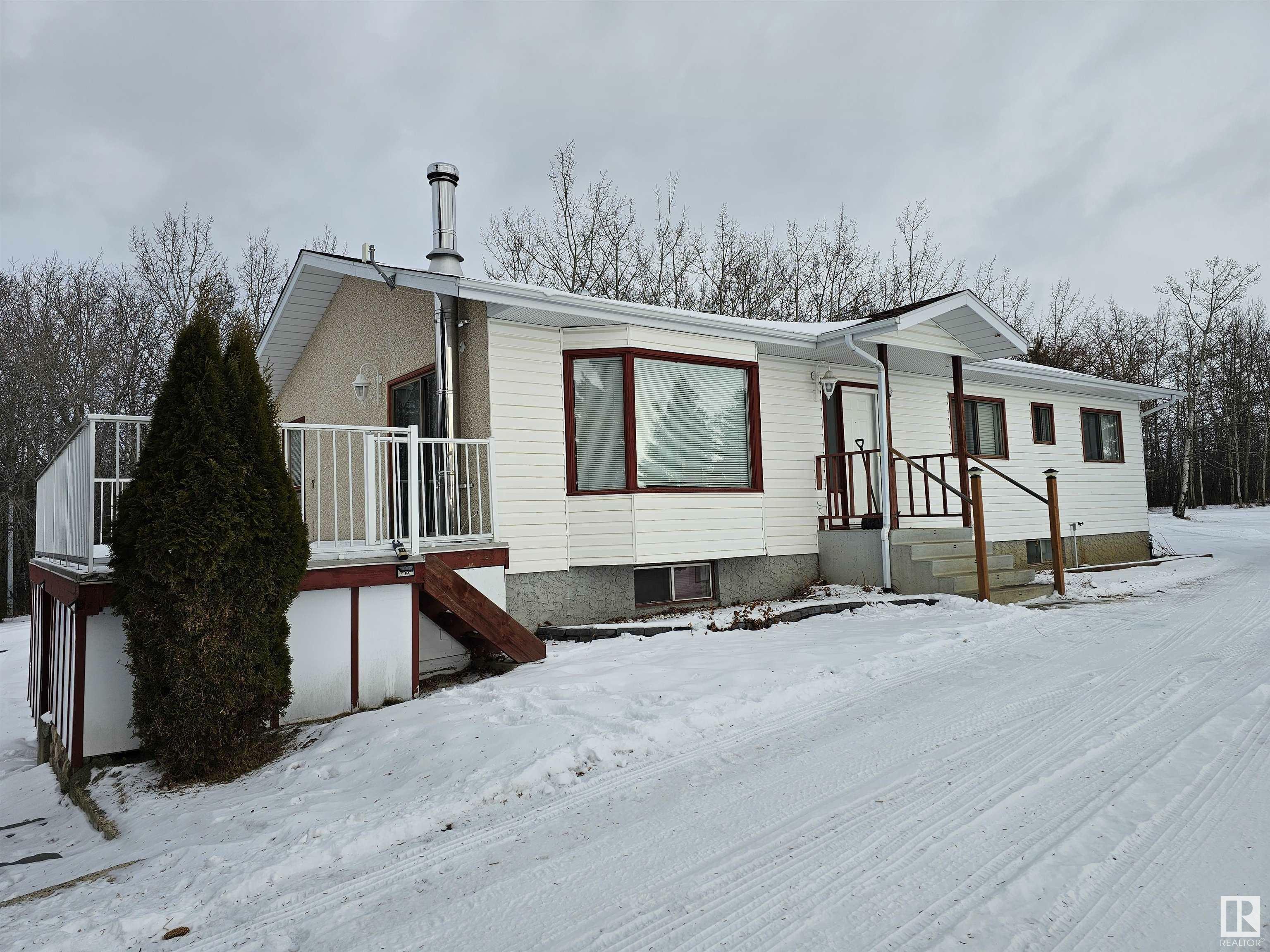 Property Photo:  53105 Rge Road 15 4  AB T7Y 2E4 