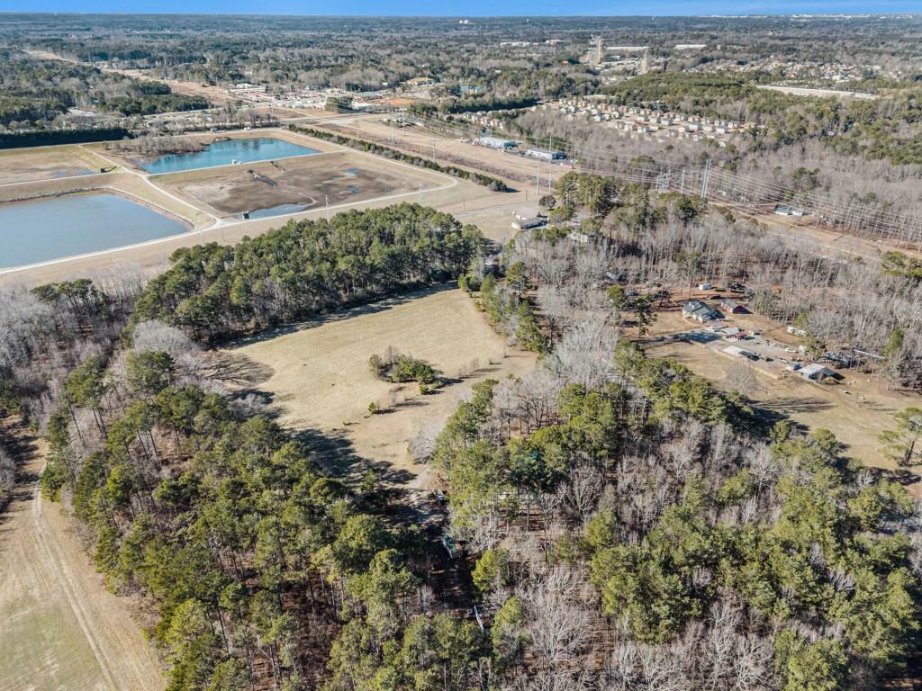 Property Photo: 1875 Abbie Lane GA 30236