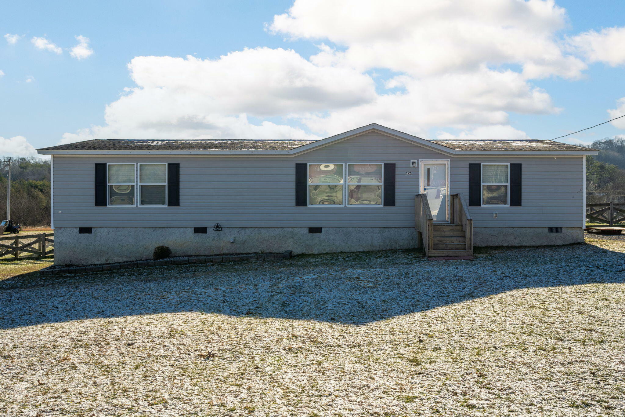 Property Photo:  152 Meadow View  TN 37367 