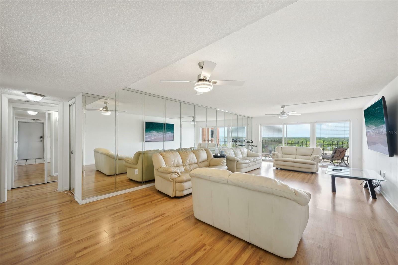 Property Photo:  1120 N Shore Drive NE 903  FL 33701 