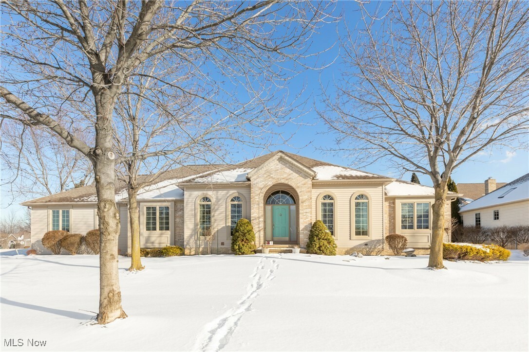 Property Photo:  365 W Glen Eagle Drive  OH 44143 