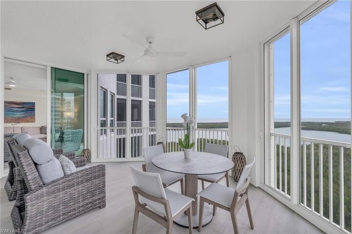 285 Grande Way 1406  Naples FL 34110 photo