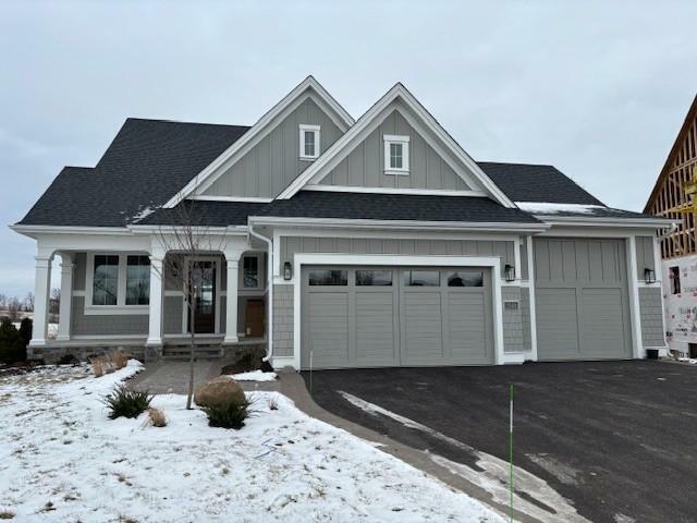 Property Photo: 1544 Marsh Pointe Court MN 55340
