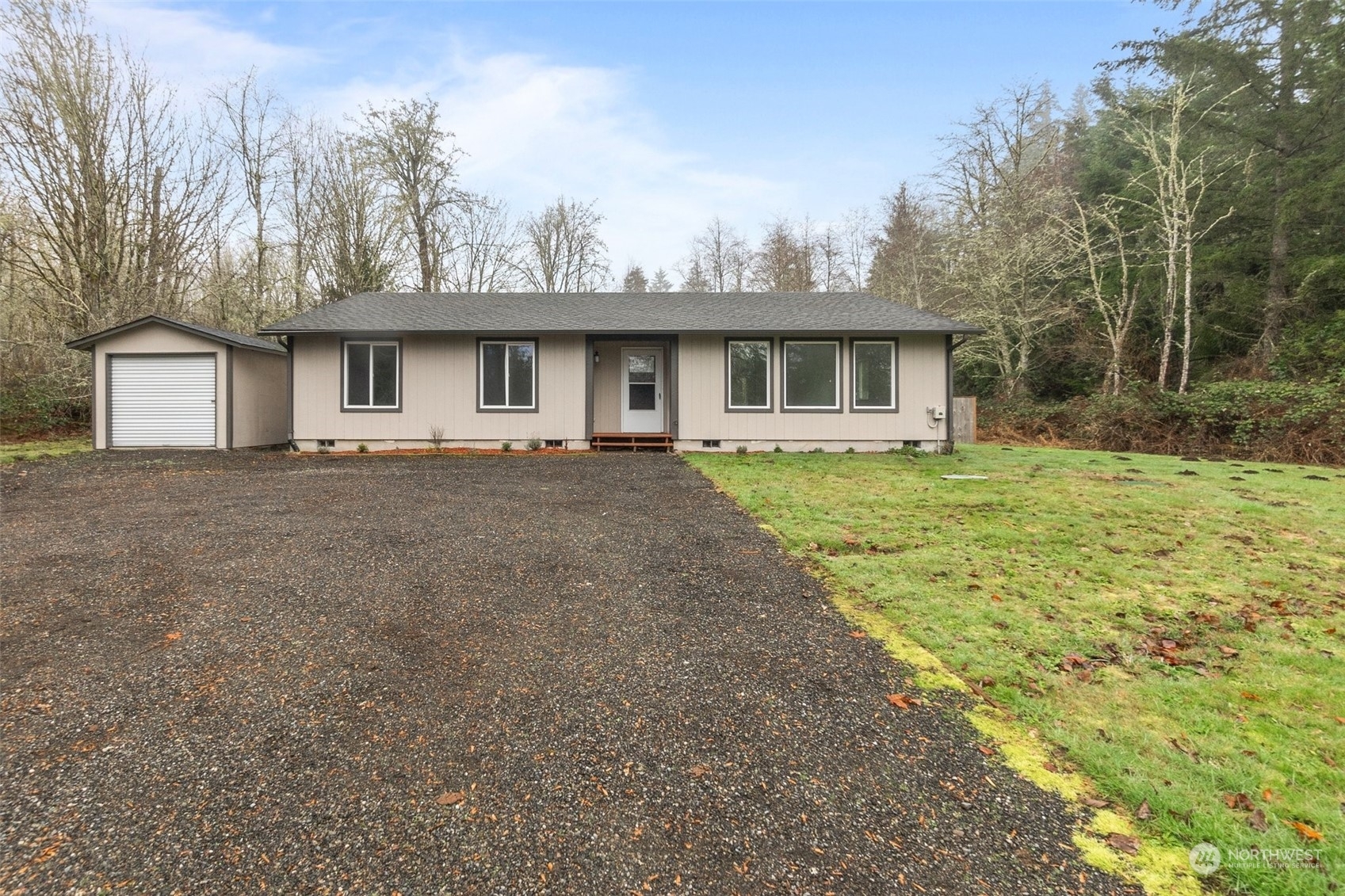 Property Photo:  2728  McCorkle Road SE  WA 98501 