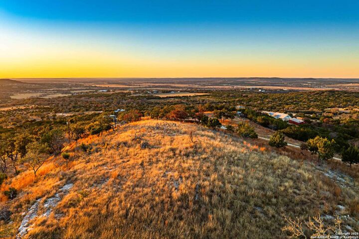 Property Photo:  212 Sky Line Dr  TX 78013 