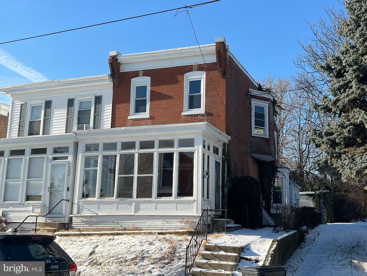 Property Photo: 310 W 31st Street DE 19802