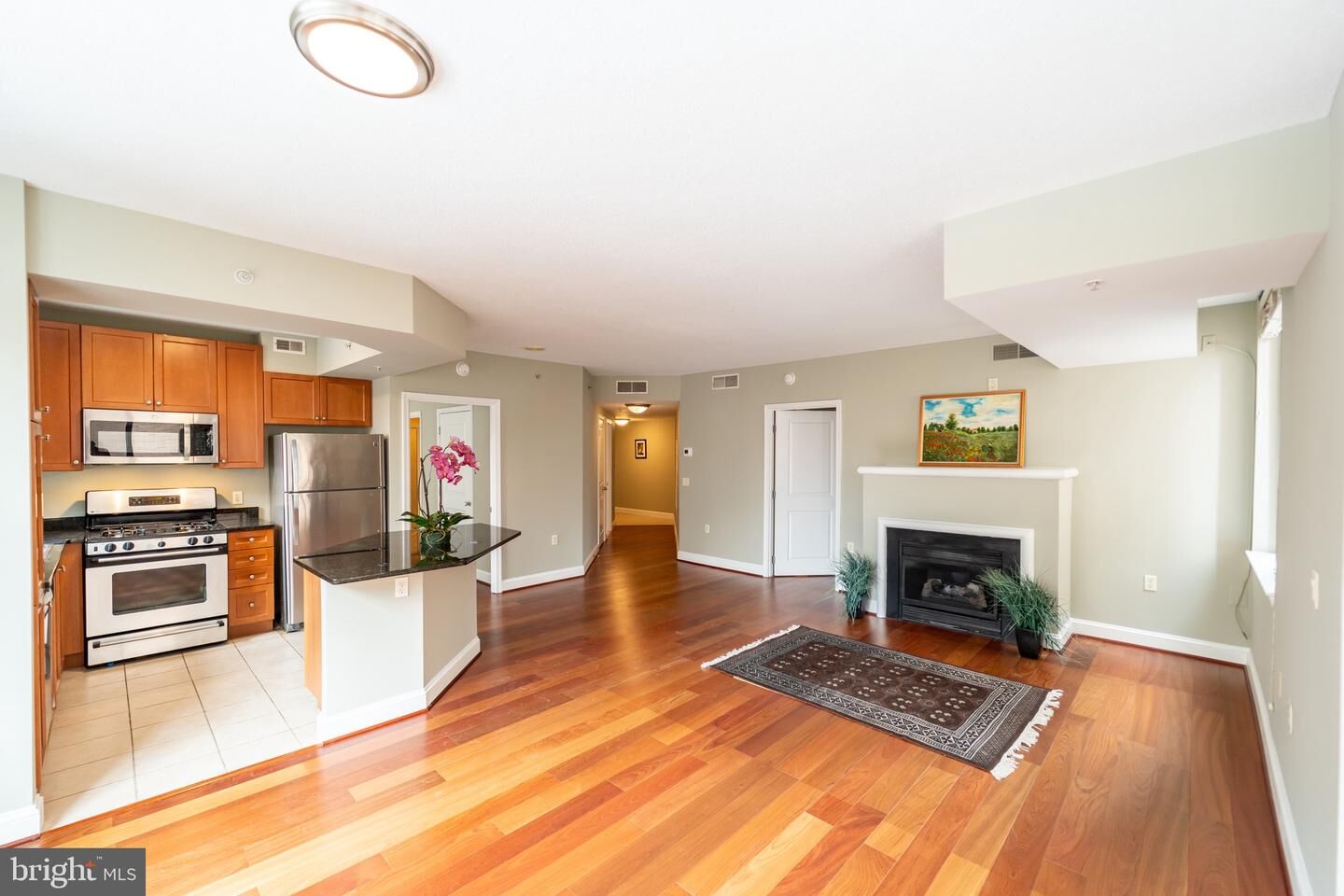 Property Photo:  851 N Glebe Road 1005  VA 22203 