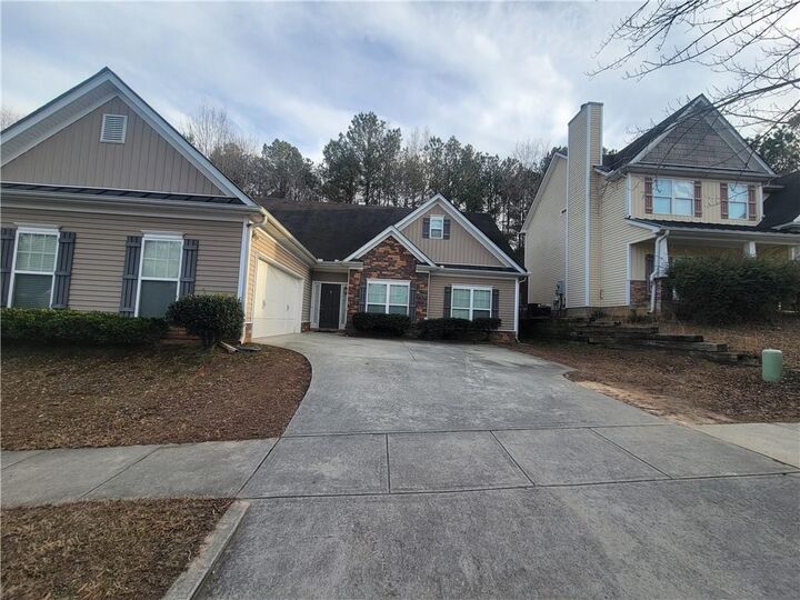 658 Austin Creek Drive  Buford GA 30518 photo