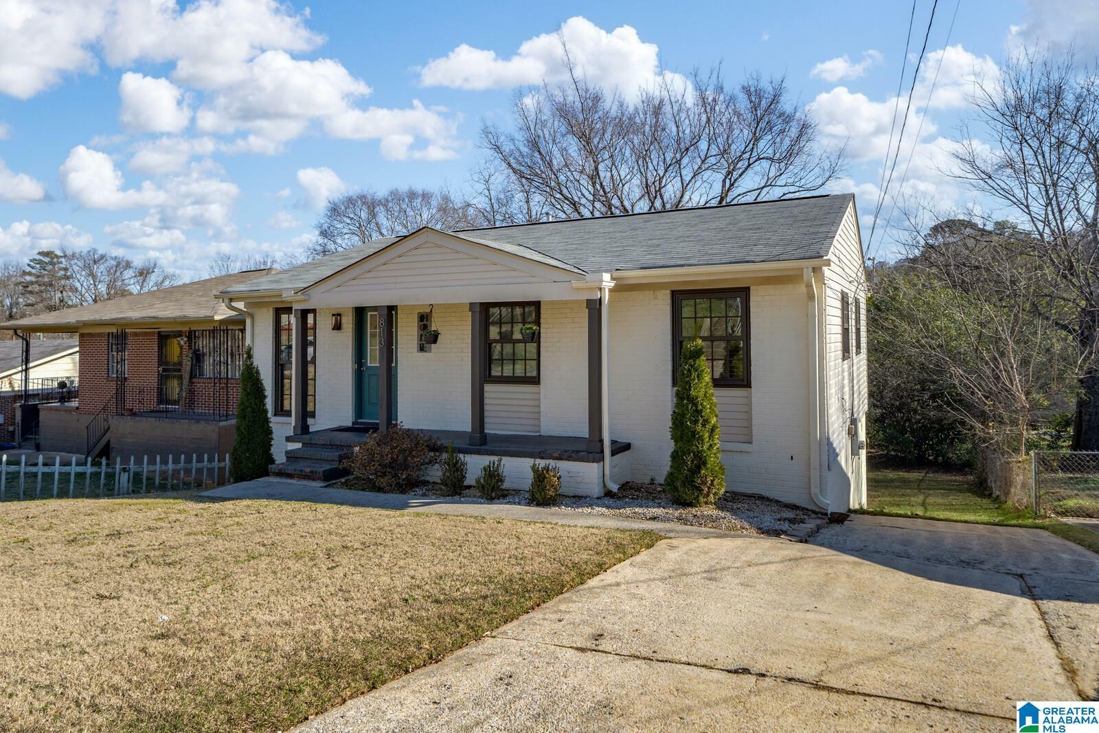 Property Photo:  813 47th Place  AL 35222 