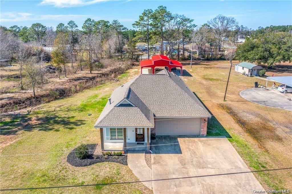 Property Photo:  2459 Quailridge Drive  LA 70611 