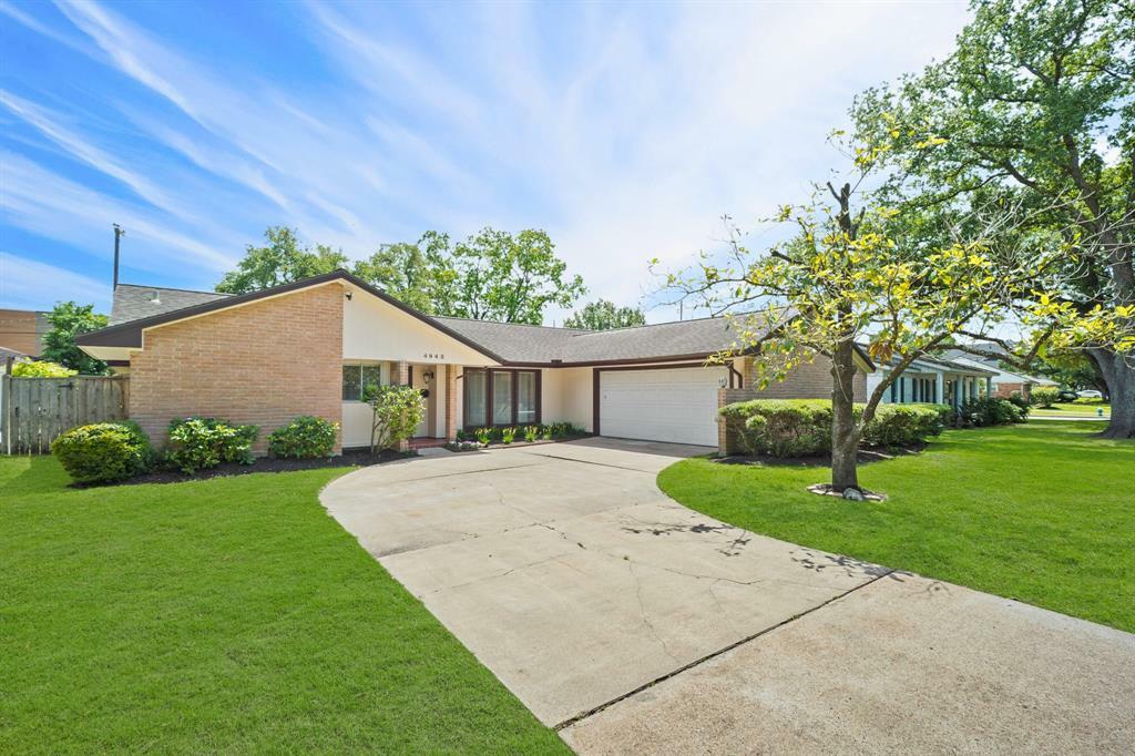 Property Photo:  4943 Cheena Drive  TX 77096 