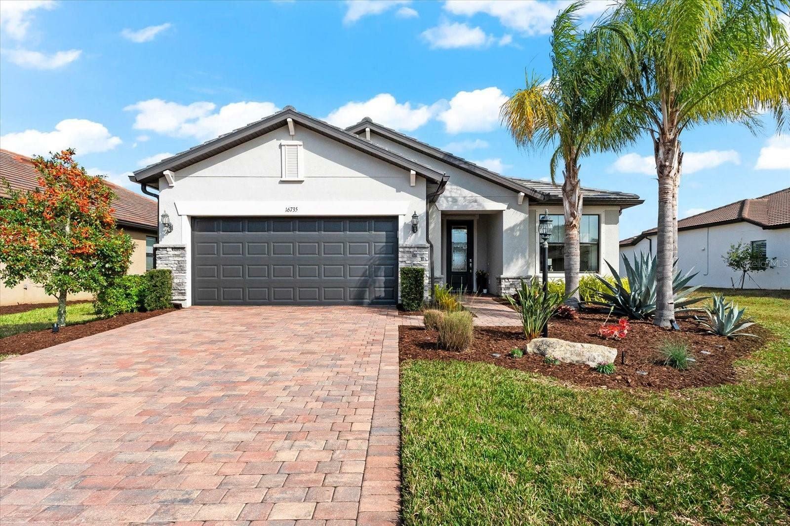 Property Photo: 16735 Blackwater Terrace FL 34202