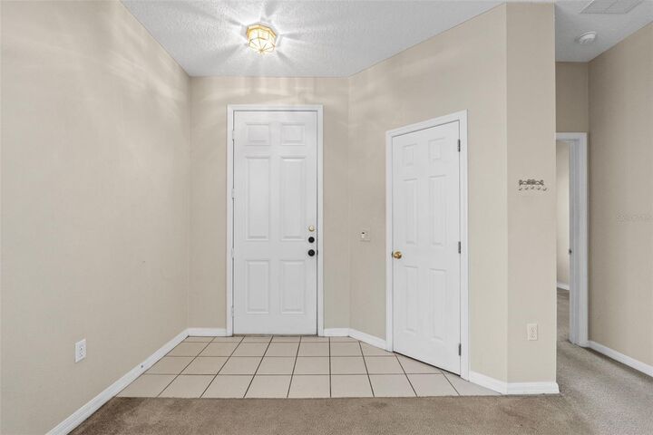 Property Photo: 319 Sand Ridge Drive FL 33896