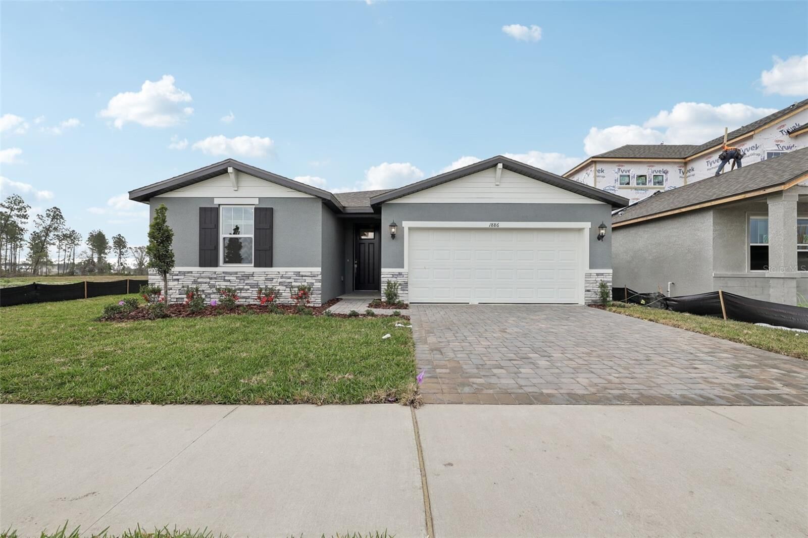 Property Photo:  1886 Draughton Drive  FL 33541 
