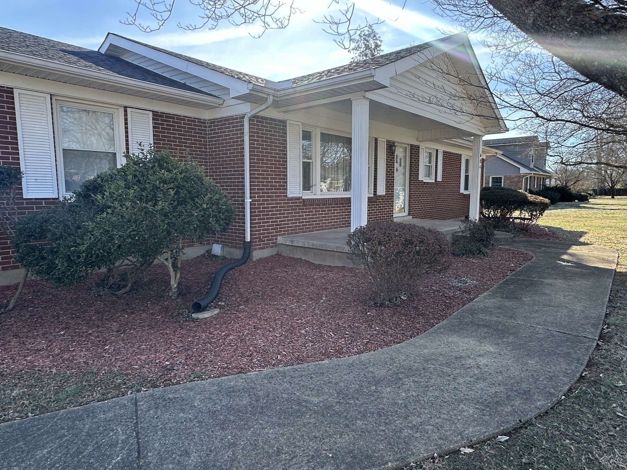 Property Photo:  604 Springer Rd  TN 38464 