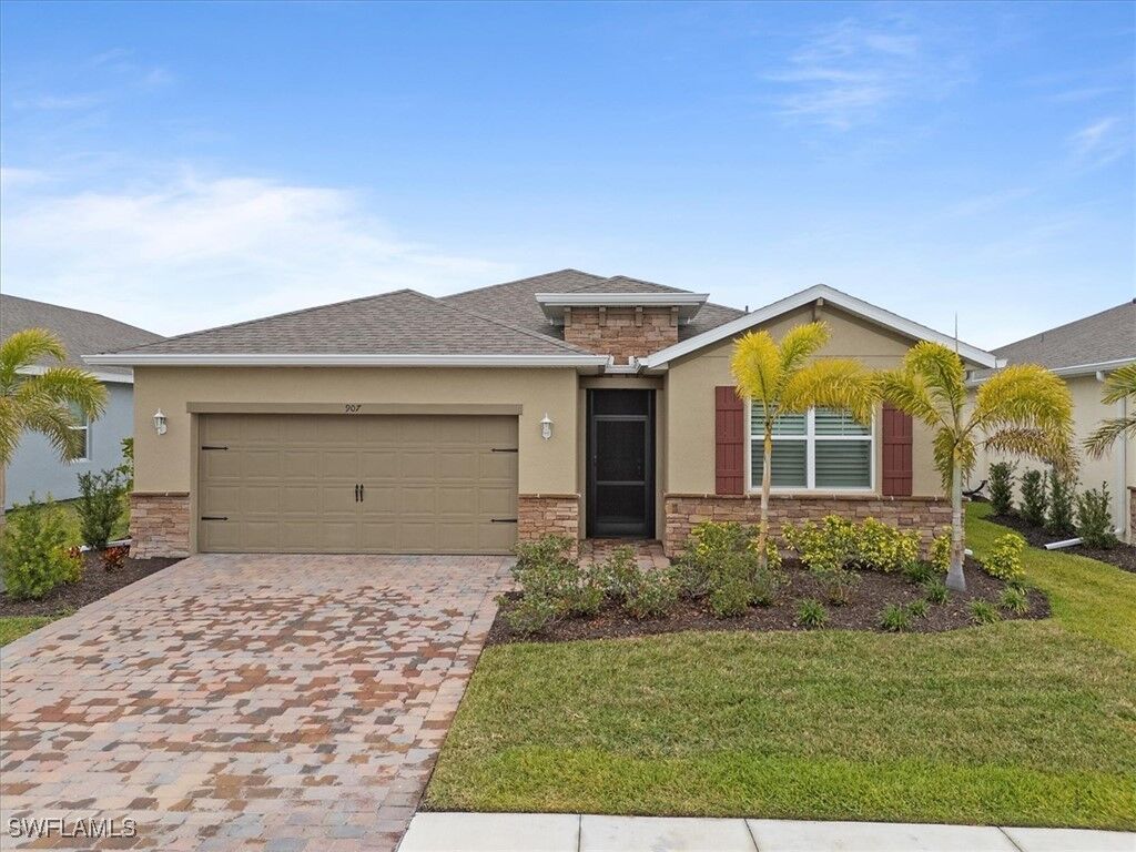 Property Photo:  907 Stonewater Lake Terrace  FL 33993 