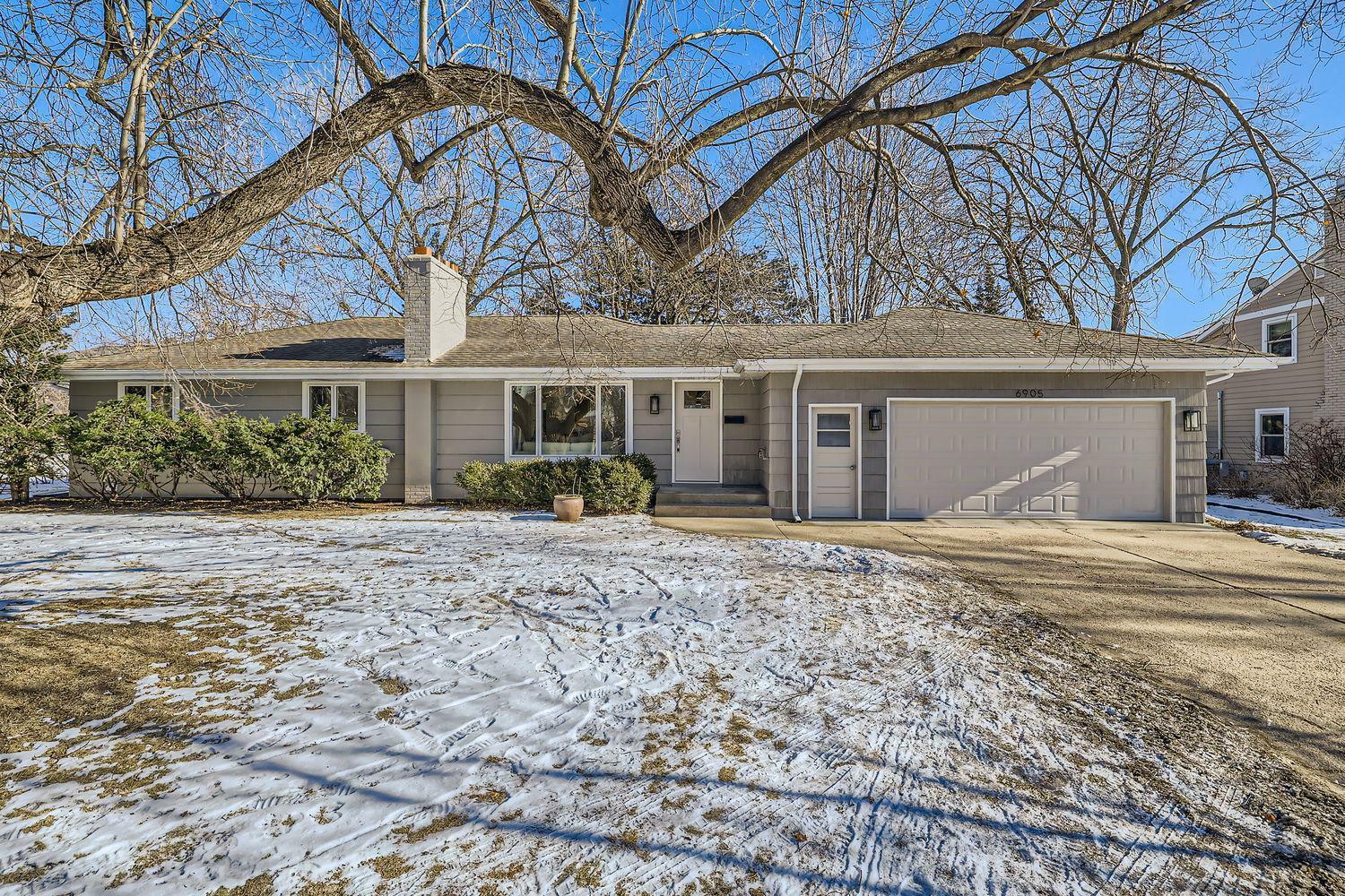 6905 Creston Road  Edina MN 55435 photo