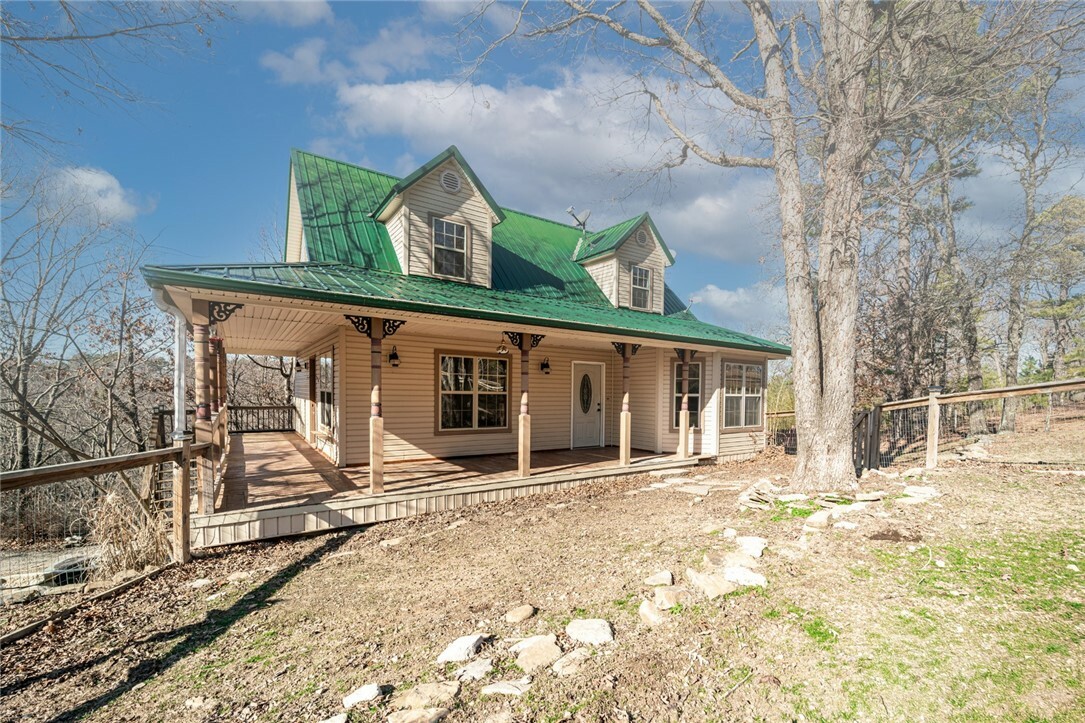 Property Photo:  132 County Road 2410  AR 72632 