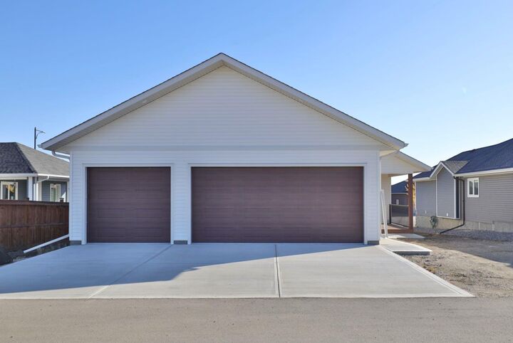 Property Photo: 2506 62 Street AB T4V 5J8