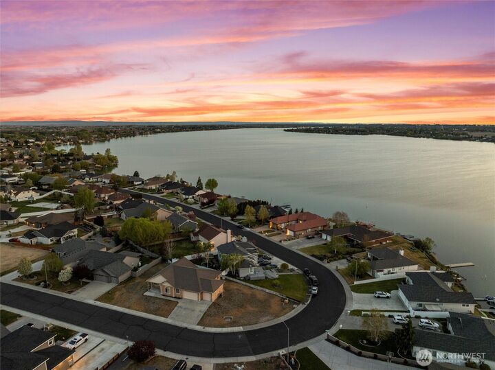 Property Photo:  4073 W Cove West Drive  WA 98837 