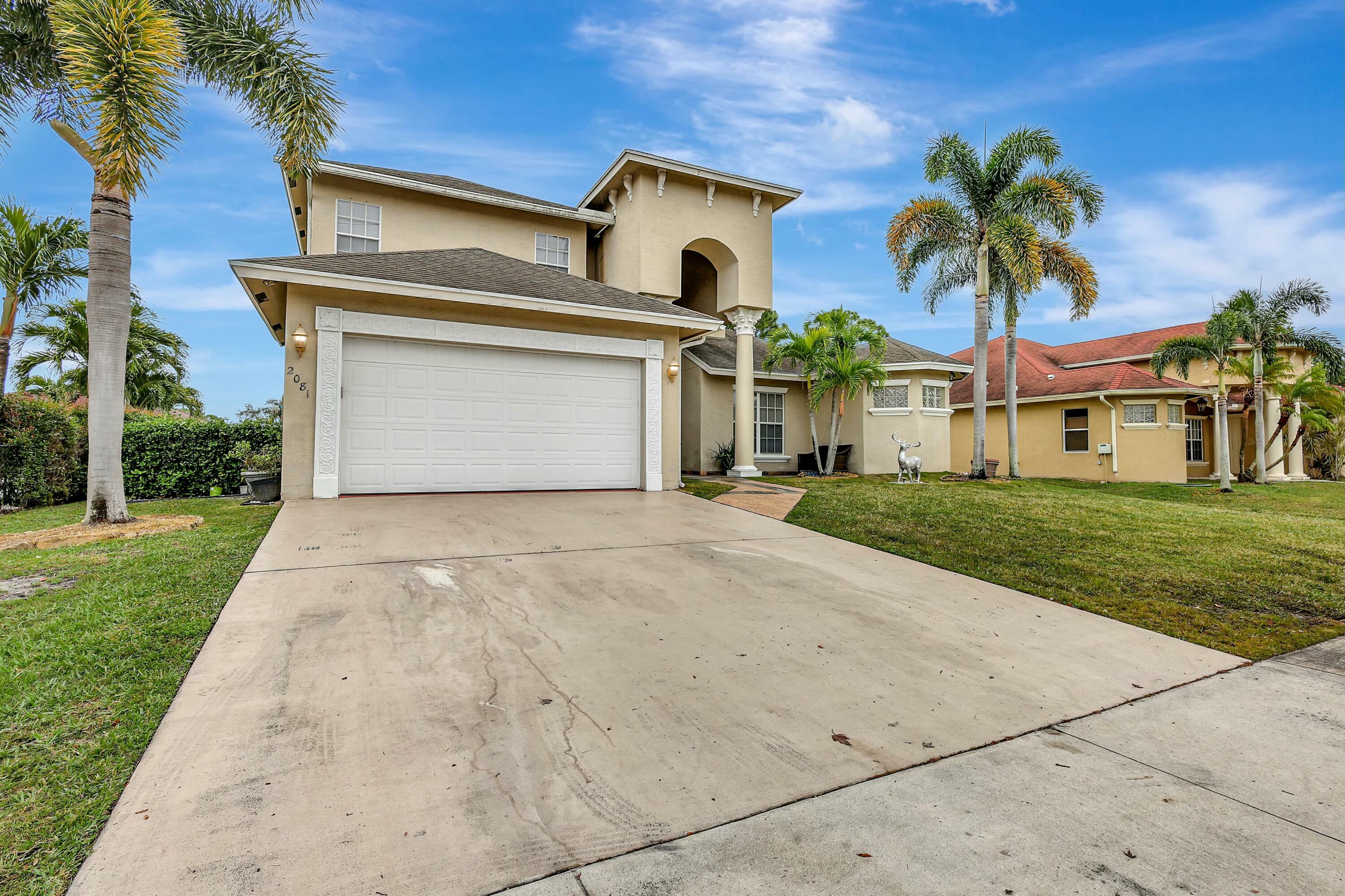 Property Photo:  2081 SW Bayshore Boulevard  FL 34984 