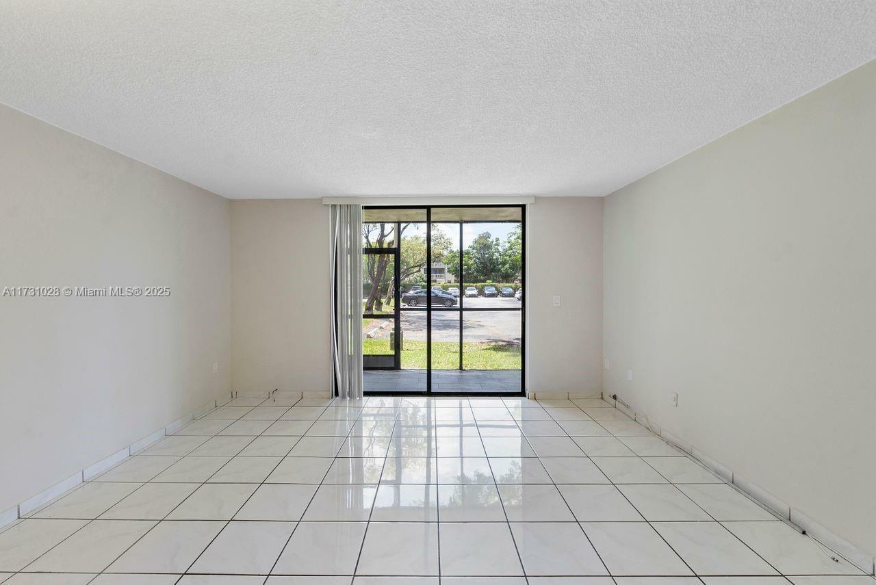 Property Photo:  8420 SW 133rd Ave Rd 105  FL 33183 